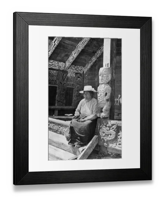 Framed Print : Maori Woman Framed Print : Maori Woman