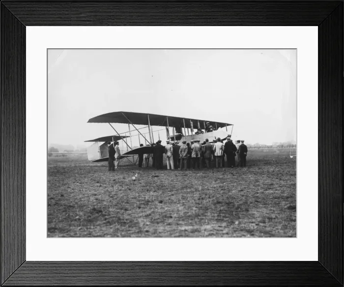 Framed Print : Bi-plane. 28th August 1913: A small crowd gathered round Claude Grahame-Whites Framed Print : Bi-plane. 28th August 1913: A small crowd gathered round Claude Grahame-Whites