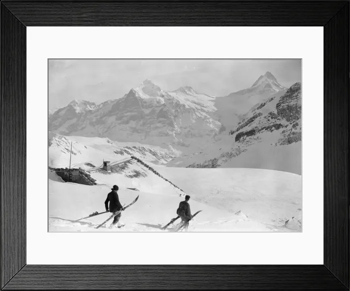 Framed Print : Faulhorn Skiers Framed Print : Faulhorn Skiers