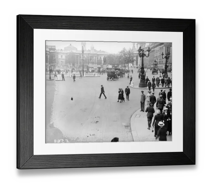Framed Print : Safe To Walk Framed Print : Safe To Walk