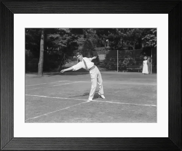 Framed Print : Diabolo Serve Framed Print : Diabolo Serve