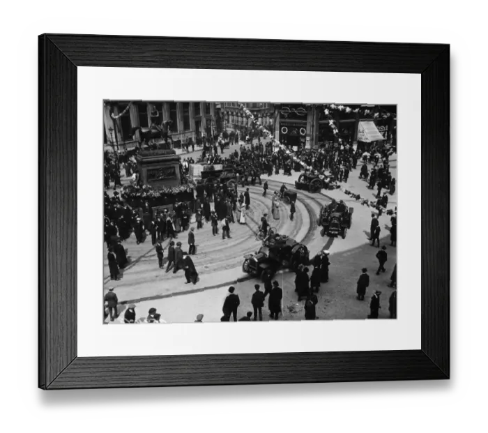 Framed Print : Royal Sweepings Framed Print : Royal Sweepings