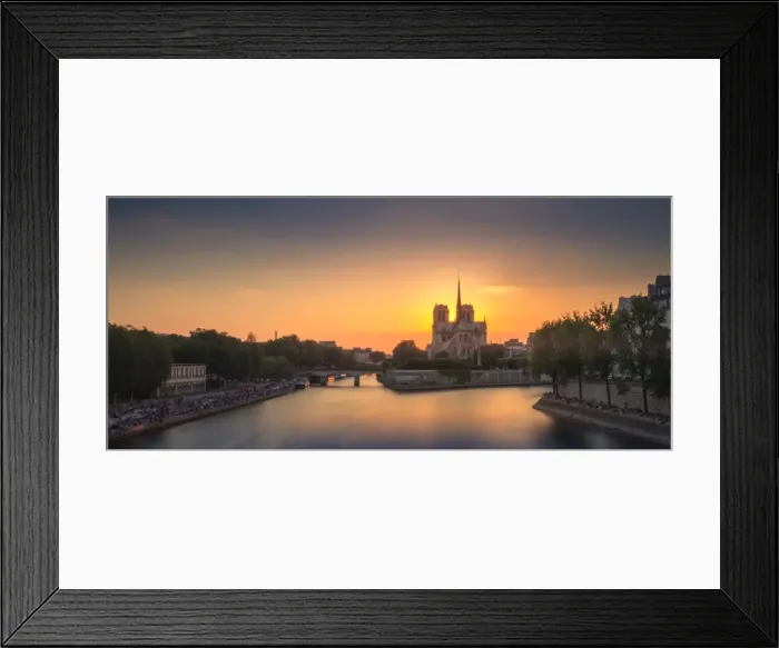 Framed Print : Notre Dame at sunset Framed Print : Notre Dame at sunset