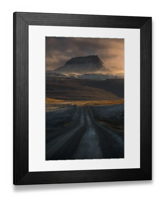 Framed Print : Dirt road through iceland landscape Framed Print : Dirt road through iceland landscape
