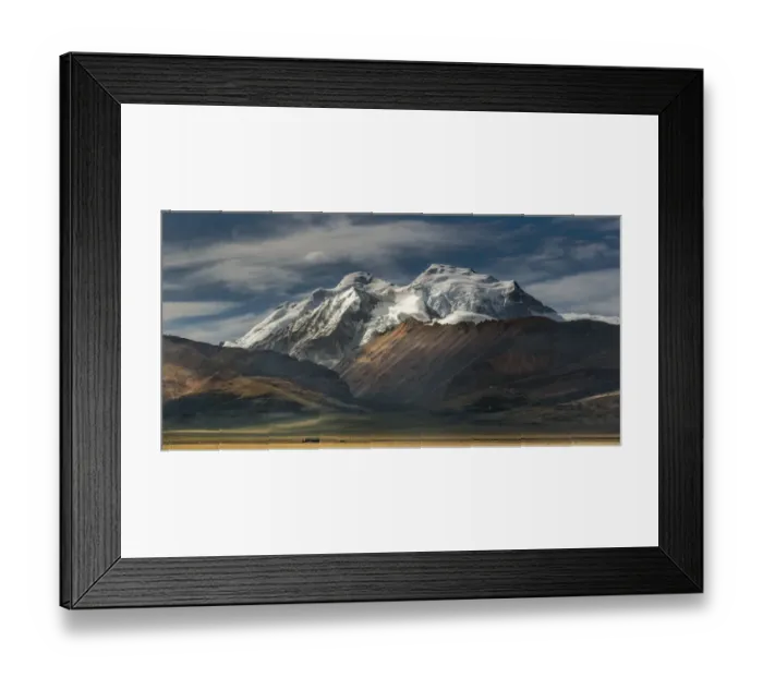 Framed Print : Snow mountain in Tibet Framed Print : Snow mountain in Tibet
