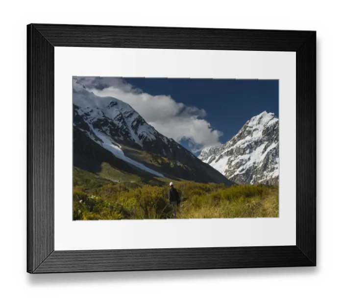 Framed Print : traveller trekking at Hooker valley, Mount Cook national park Framed Print : traveller trekking at Hooker valley, Mount Cook national park