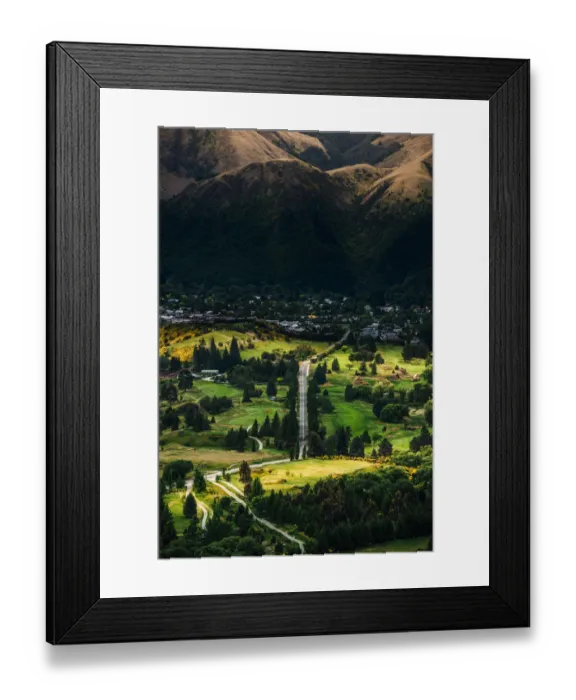 Framed Print : New Zealand countryside road Framed Print : New Zealand countryside road