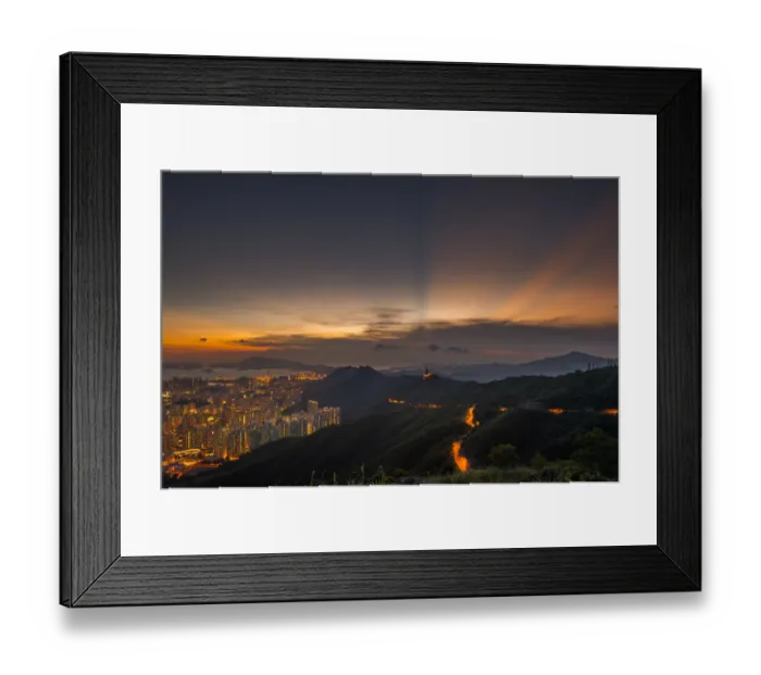 Framed Print : Evening scene of mountain range in Kowloon Framed Print : Evening scene of mountain range in Kowloon