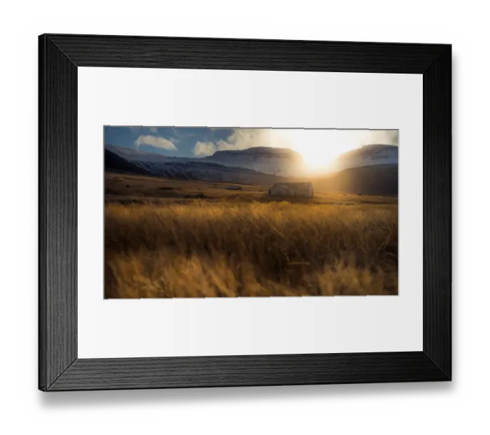Framed Print : sunrise through mountain range in Iceland Framed Print : sunrise through mountain range in Iceland