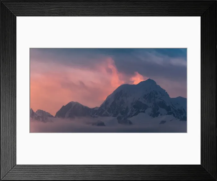 Framed Print : First light at Mount cook peak Framed Print : First light at Mount cook peak