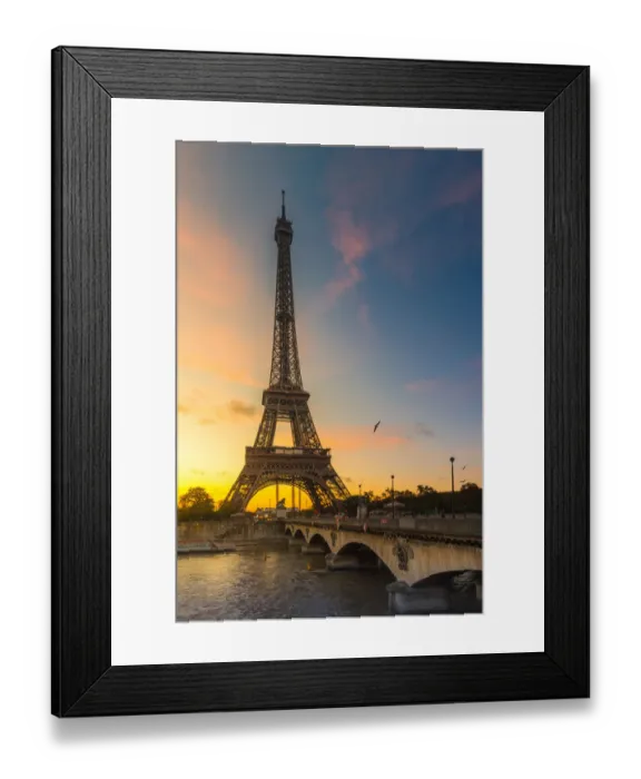 Framed Print : Morning view of Eiffel tower at Seine river Framed Print : Morning view of Eiffel tower at Seine river