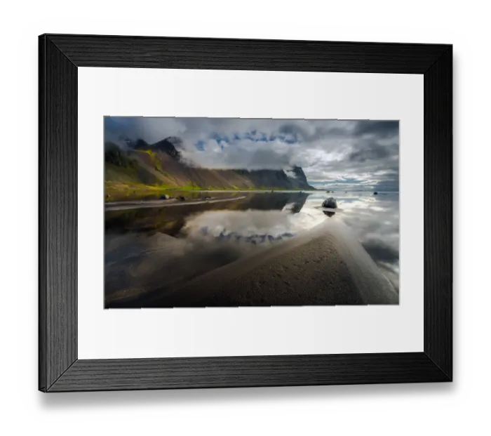 Framed Print : Reflection of Vestrahorn with sandy beach Framed Print : Reflection of Vestrahorn with sandy beach