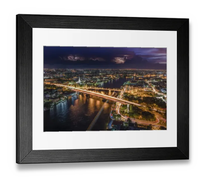 Framed Print : Bangkok old city landscape with thunderstorm Framed Print : Bangkok old city landscape with thunderstorm