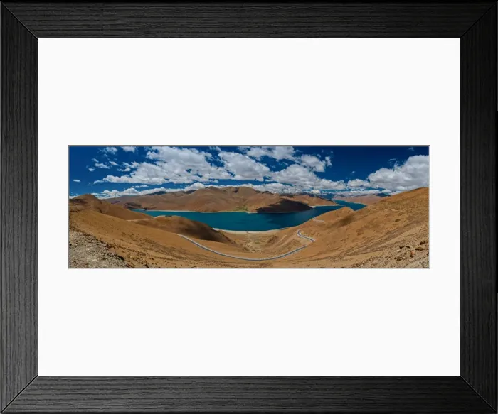 Framed Print : Panorama view of Yamdrok lake Framed Print : Panorama view of Yamdrok lake