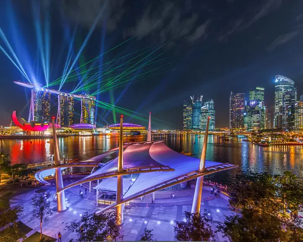 Light show at Marina bay Singapore