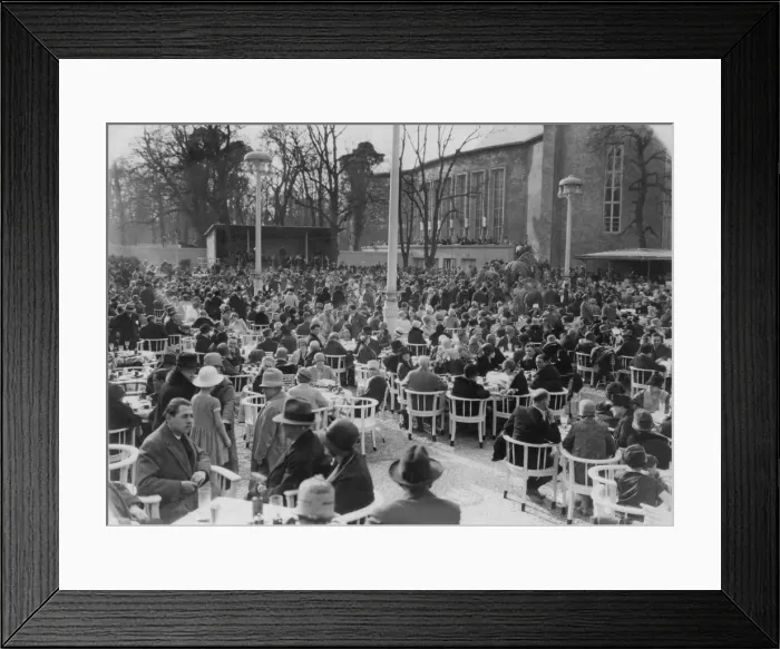 Framed Print : Kroll Garden Framed Print : Kroll Garden