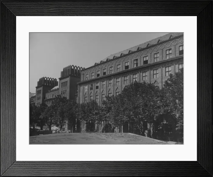 Framed Print : Administrative Building, Berlin Framed Print : Administrative Building, Berlin