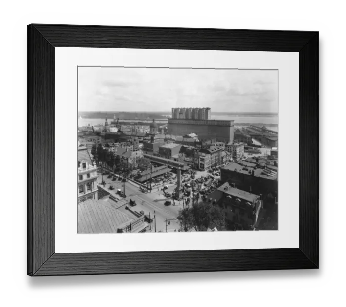 Framed Print : Place Jacques-Cartier Framed Print : Place Jacques-Cartier