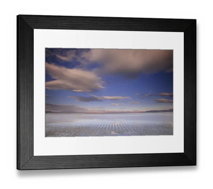 Framed Print : Bolivia, Salar de Uyuni, clouds reflecting in water Framed Print : Bolivia, Salar de Uyuni, clouds reflecting in water