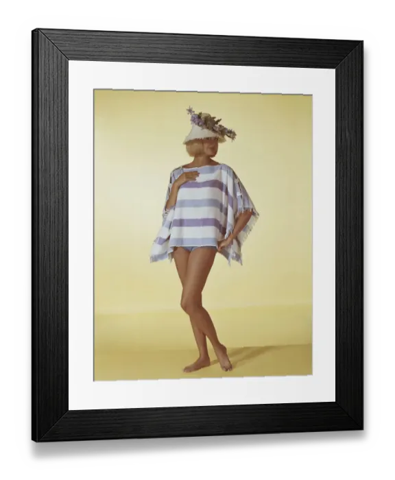 Framed Print : Young woman posing, smiling, portrait Framed Print : Young woman posing, smiling, portrait