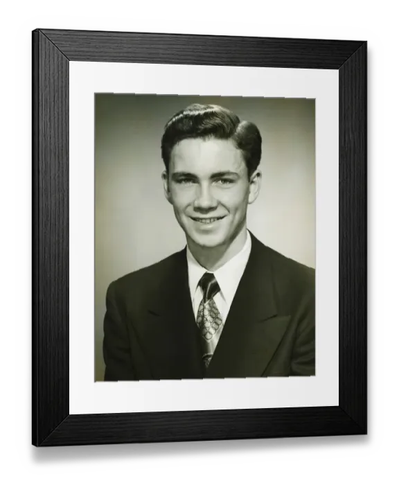 Framed Print : Smiling man posing in studio, (B&W), (Close-up), (Portrait) Framed Print : Smiling man posing in studio, (B&W), (Close-up), (Portrait)