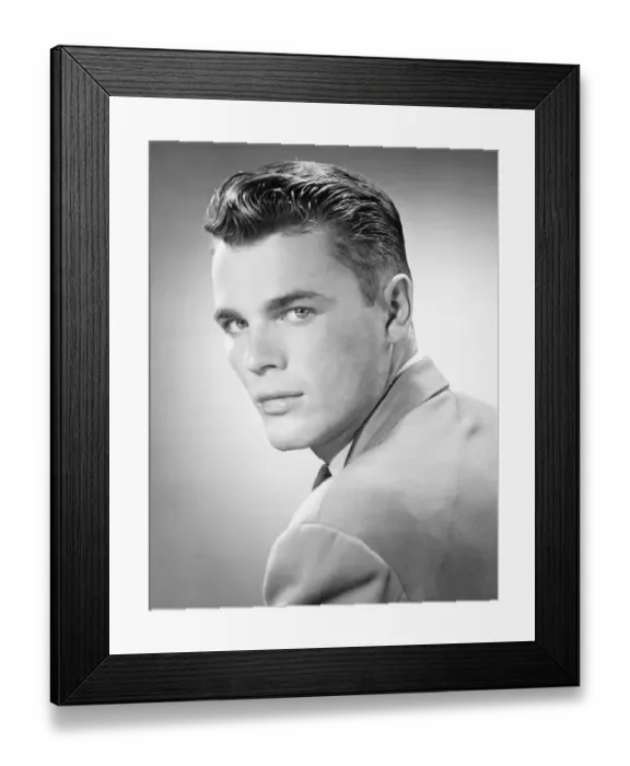 Framed Print : Young man posing in studio, (B&W), (Close-up), (Portrait) Framed Print : Young man posing in studio, (B&W), (Close-up), (Portrait)