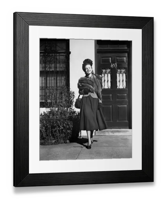 Framed Print : Woman leaving house, (B&W), portrait Framed Print : Woman leaving house, (B&W), portrait