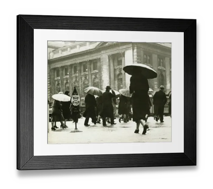 Framed Print : Pedestrians walking in rain in New York City, (B&W)