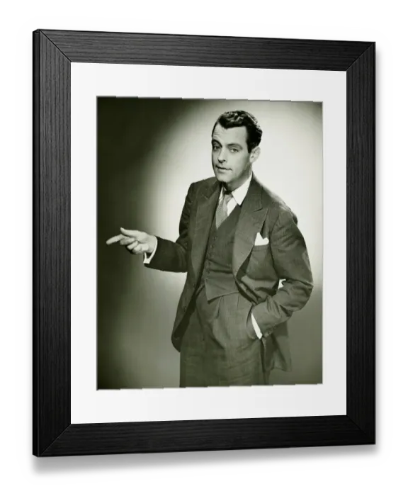 Framed Print : Businessman standing, gesturing (B&W) Framed Print : Businessman standing, gesturing (B&W)