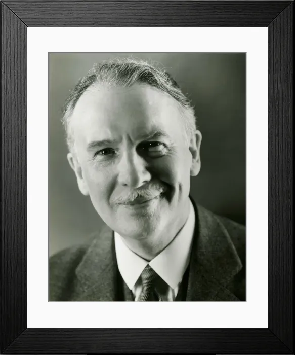 Framed Print : Senior man in full suit smiling, (B&W), portrait Framed Print : Senior man in full suit smiling, (B&W), portrait