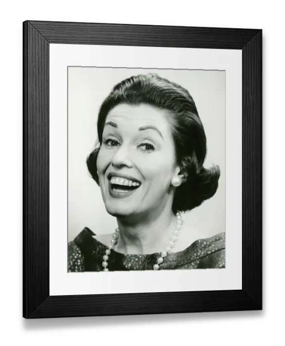 Framed Print : Woman wearing pearls smiling (B&W), (Portrait) Framed Print : Woman wearing pearls smiling (B&W), (Portrait)