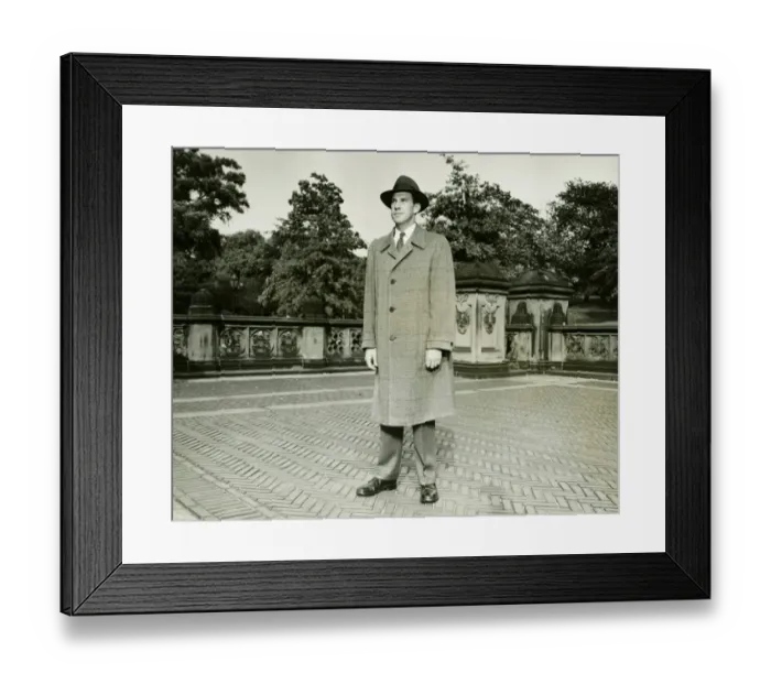Framed Print : Elegant man standing on courtyard, (B&W), (Portrait) Framed Print : Elegant man standing on courtyard, (B&W), (Portrait)