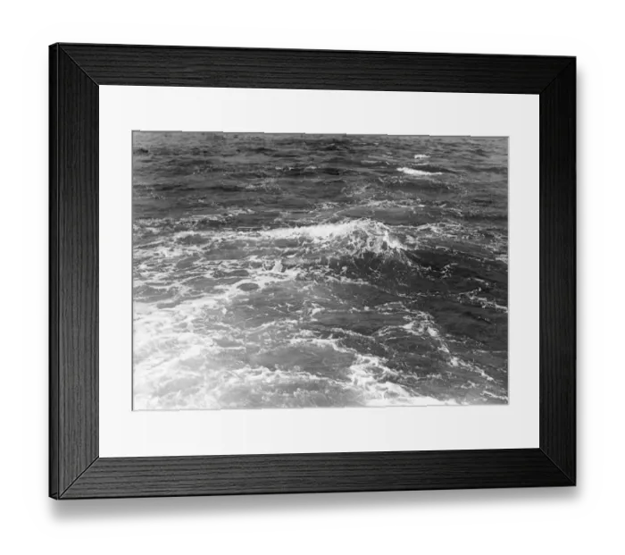 Framed Print : Waves, close-up Framed Print : Waves, close-up