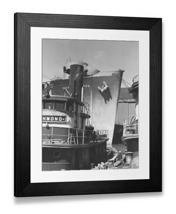 Framed Print : Ships in dock, (B&W), close-up Framed Print : Ships in dock, (B&W), close-up