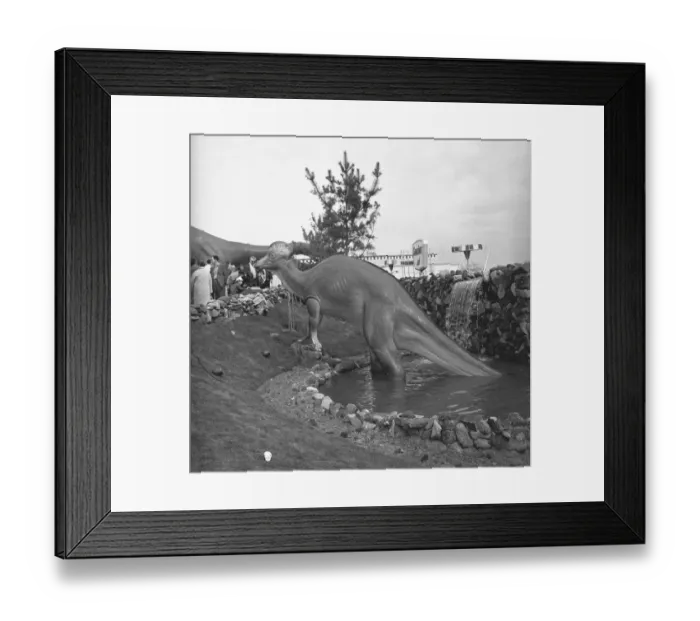 Framed Print : Model of dinosaur in jurassic park, (B&W) Framed Print : Model of dinosaur in jurassic park, (B&W)