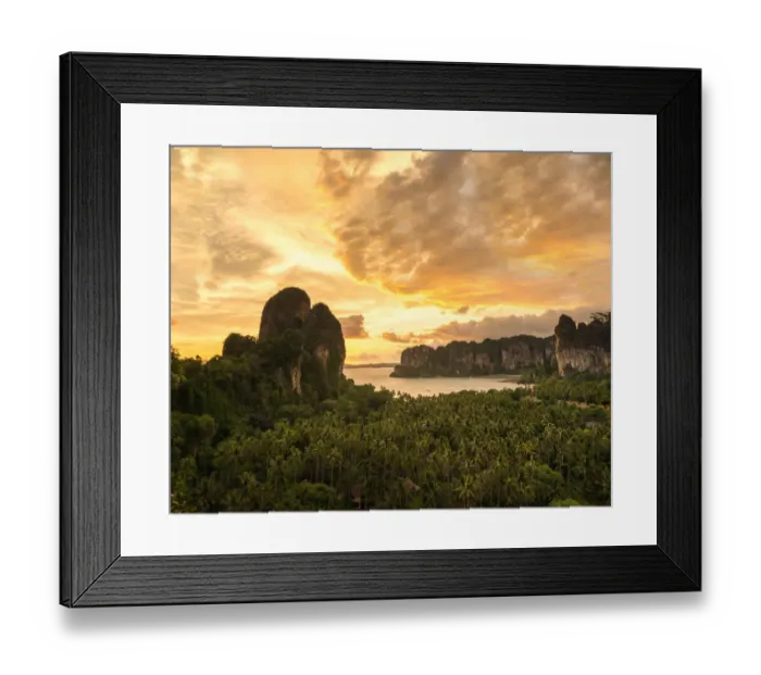 Framed Print : Railay beach