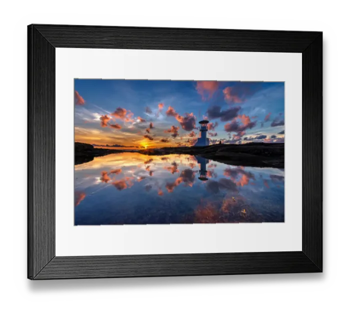 Framed Print : Reflection ligthouse Framed Print : Reflection ligthouse