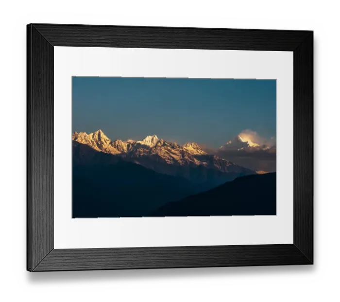Framed Print : The majestic Kanchendzonga range Framed Print : The majestic Kanchendzonga range