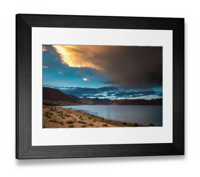 Framed Print : Pangong lake Framed Print : Pangong lake