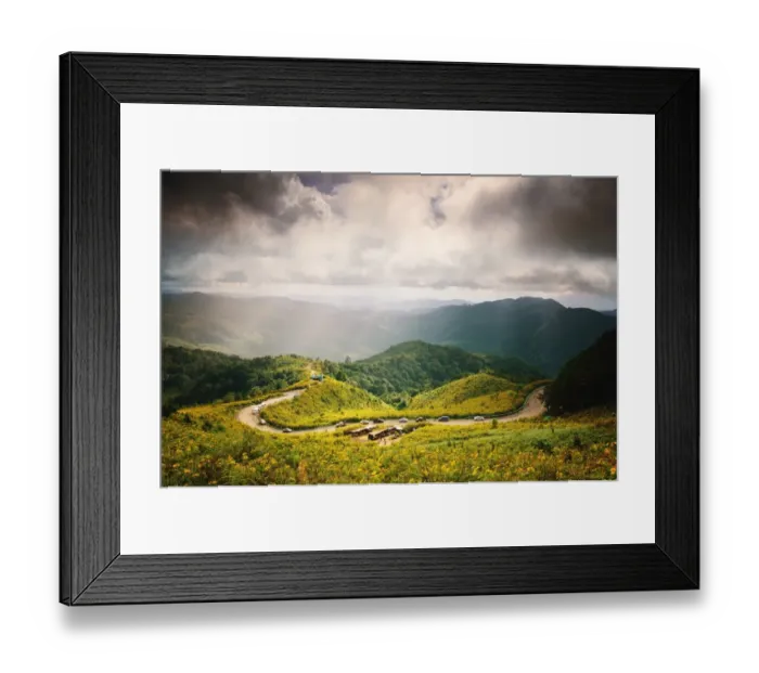 Framed Print : Bua Tong Fields at Doi Mae U-Kho Framed Print : Bua Tong Fields at Doi Mae U-Kho