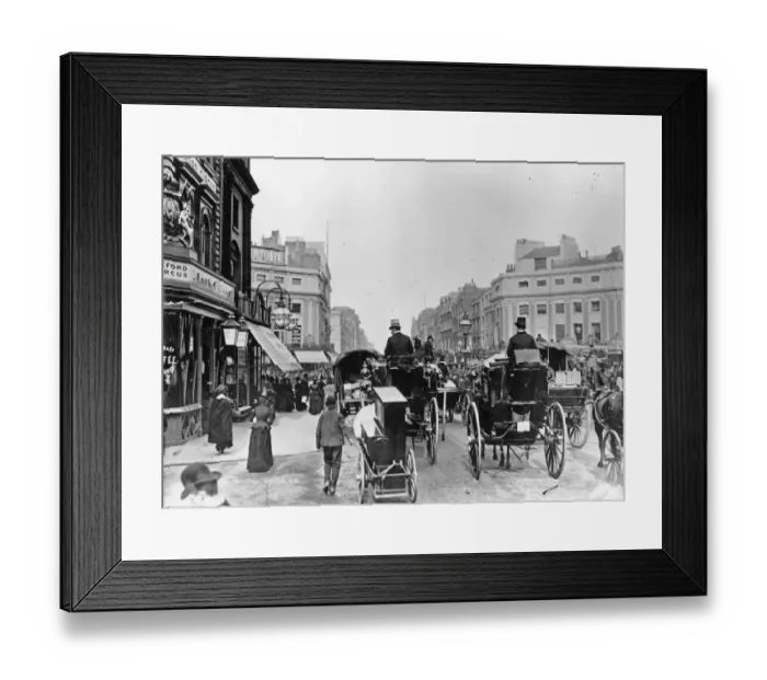 Framed Print : Regent Circus Framed Print : Regent Circus