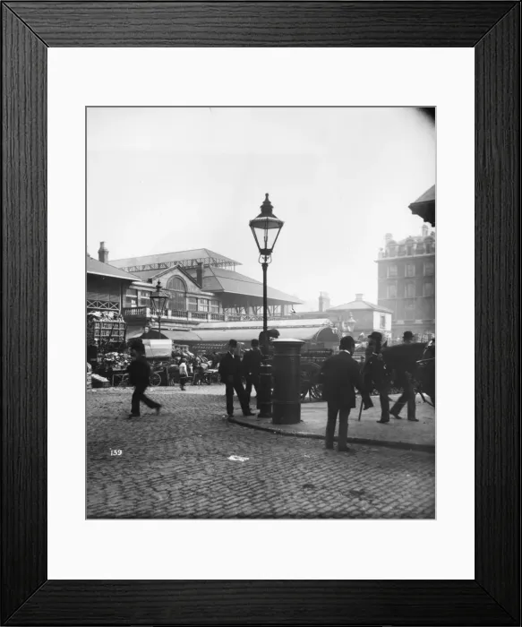 Framed Print : Covent Garden Framed Print : Covent Garden