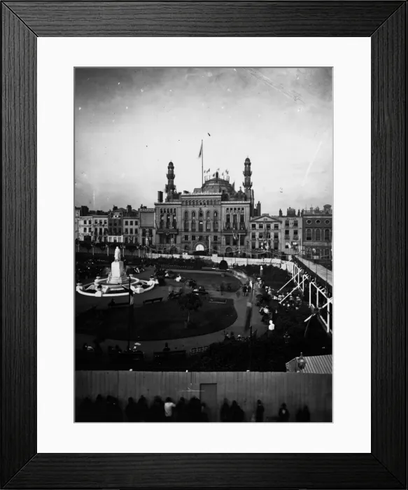 Framed Print : Leicester Square Framed Print : Leicester Square