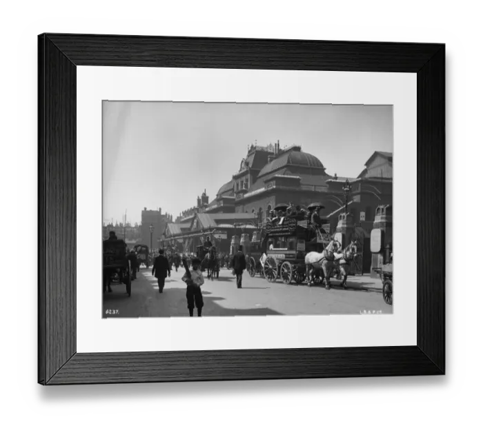 Framed Print : Broad Street Framed Print : Broad Street