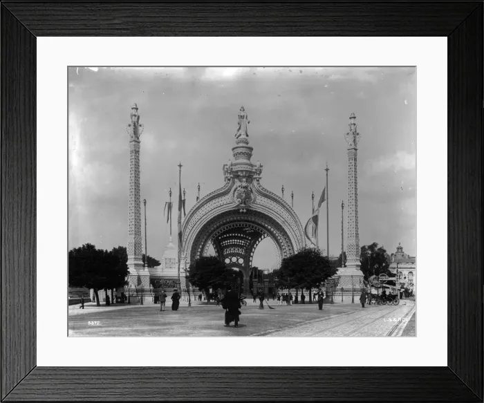 Framed Print : Expo At Paris