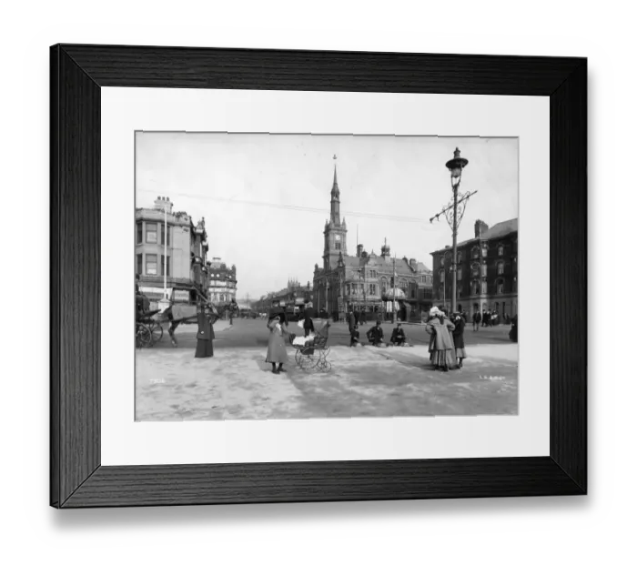 Framed Print : Blackpool Town Hall Framed Print : Blackpool Town Hall