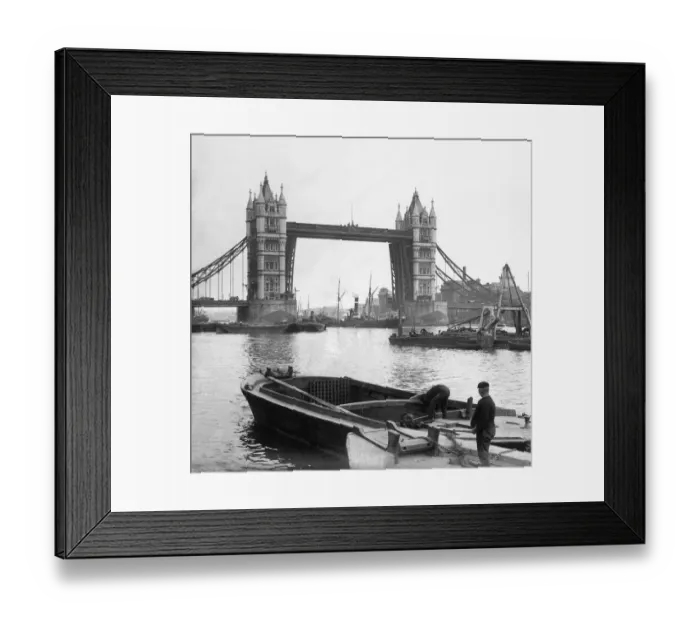 Framed Print : Tower Bridge Framed Print : Tower Bridge
