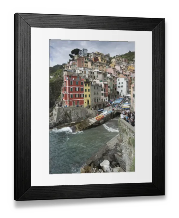 Framed Print : Riomaggiore Framed Print : Riomaggiore