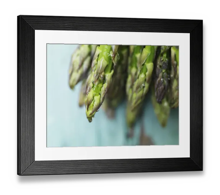 Framed Print : Wet asparagus Framed Print : Wet asparagus
