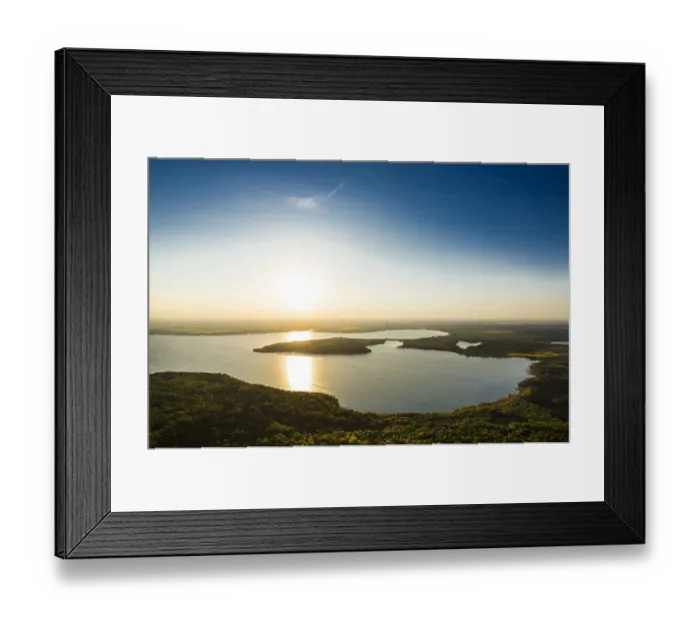 Framed Print : Lake Plauer See in the evening sun, Mecklenburg Lake District or Mecklenburg Lakeland, near Malchow, Mecklenburg-Western Pomerania, Germany